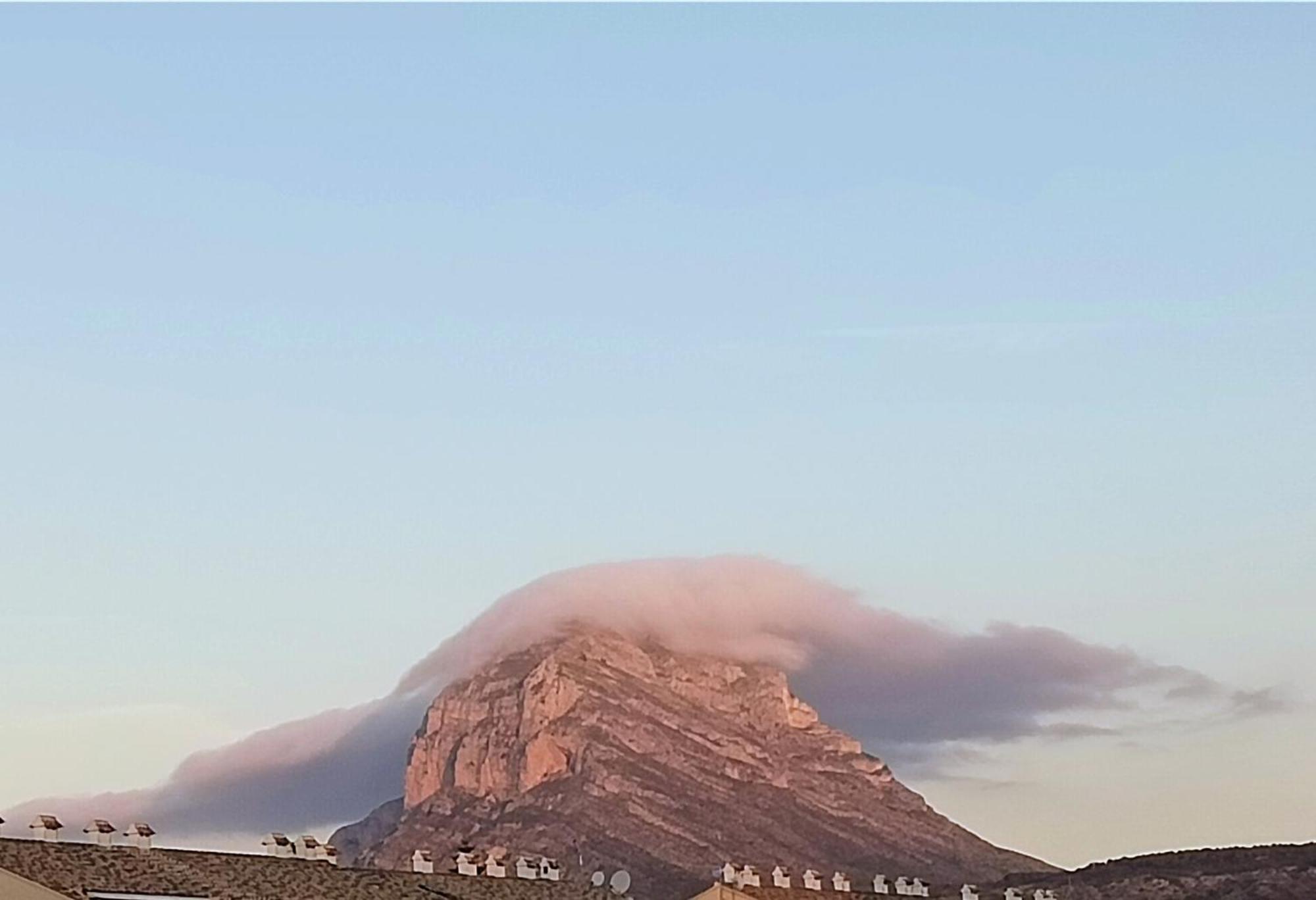 Apartamento, Vistas Al Mar, A 3 Minutos De La Playa Caminando Jávea Esterno foto